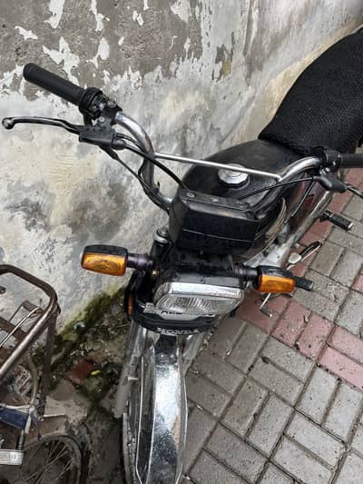 Honda cd 70