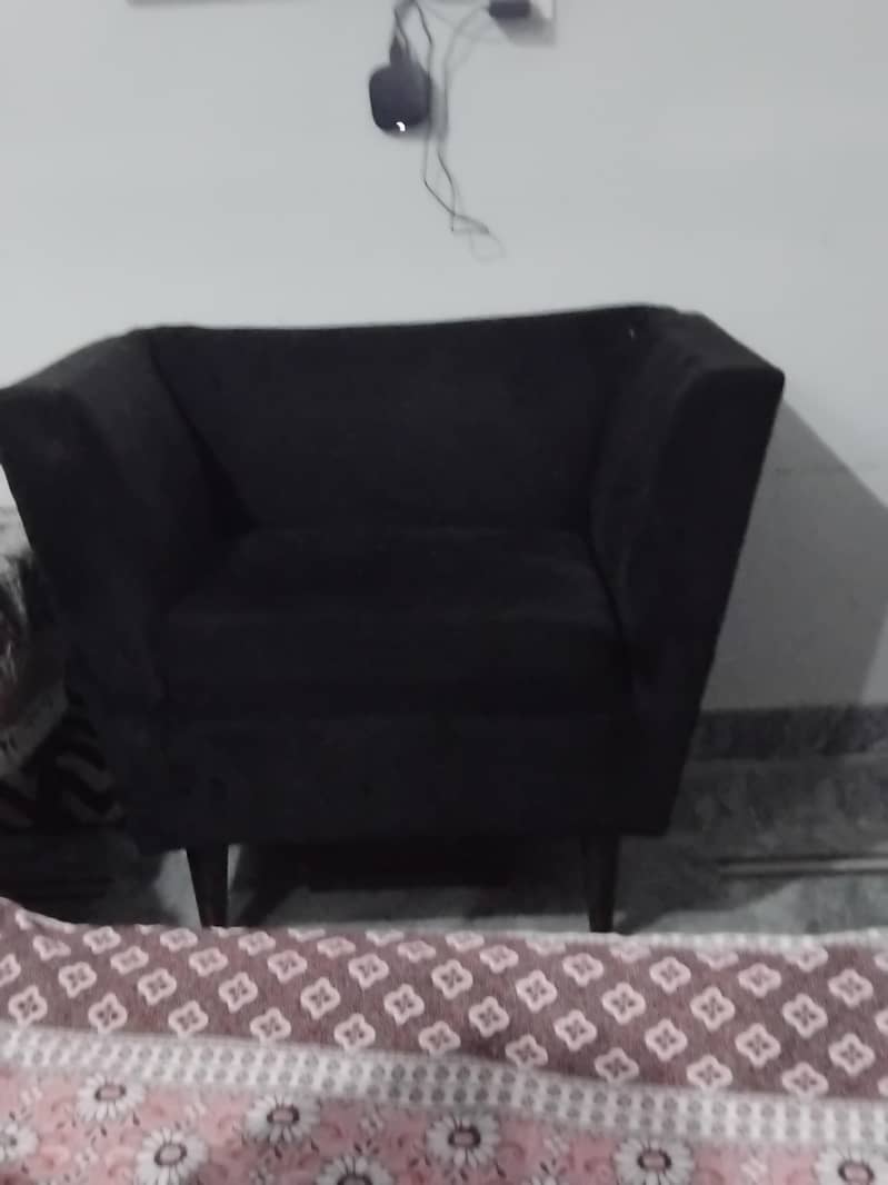 single seater sofas 4