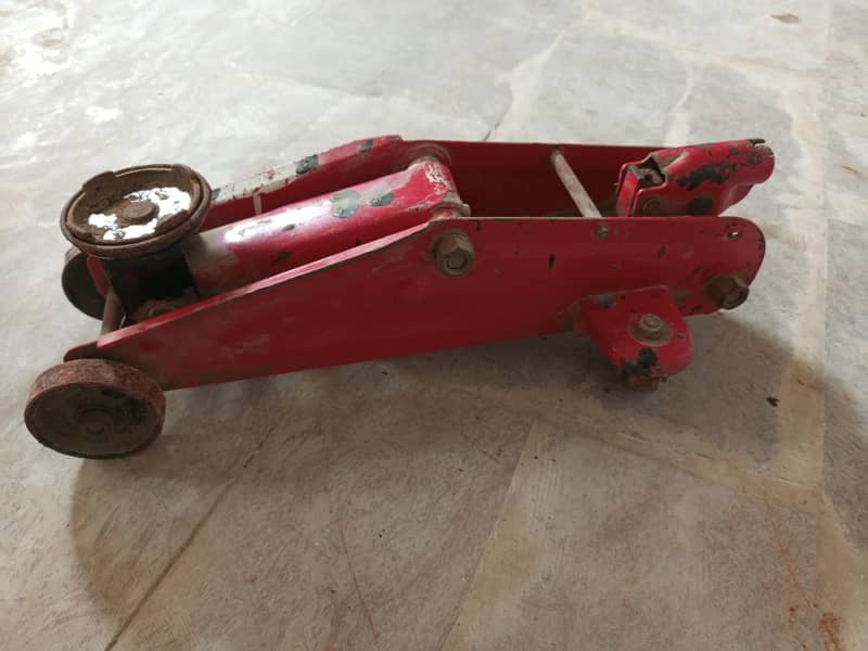 trolley jack 1