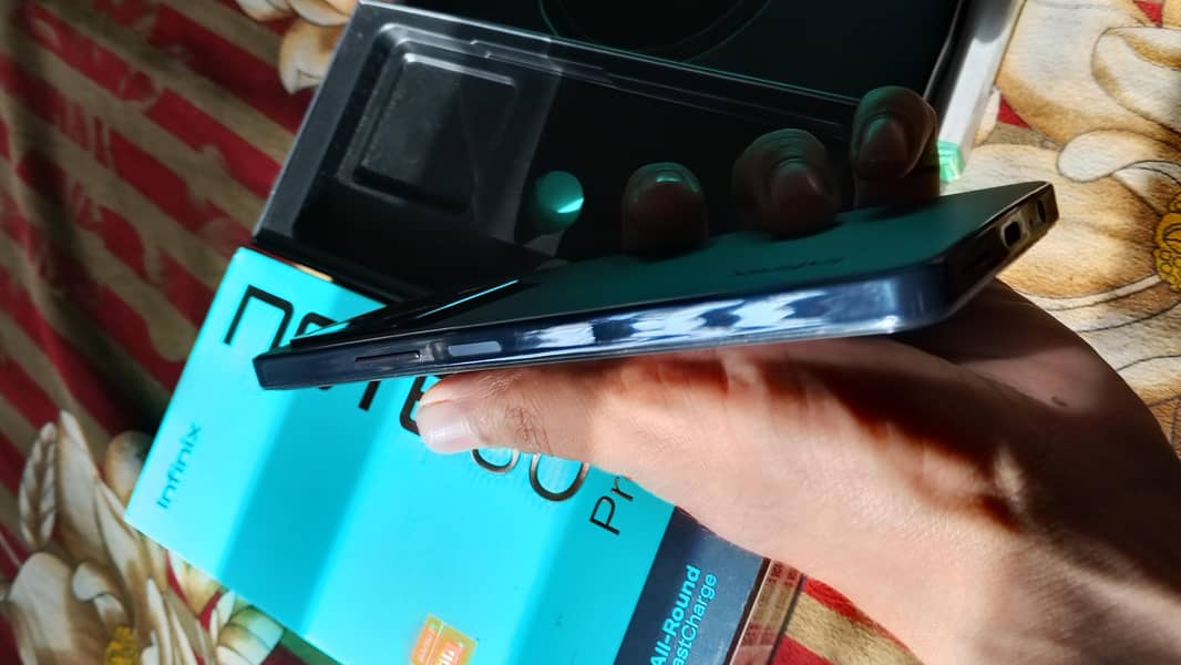 Infinix Note 30 Pro 1