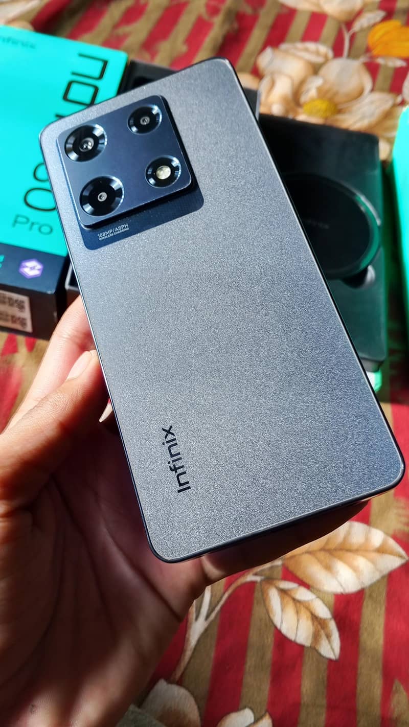 Infinix Note 30 Pro 5