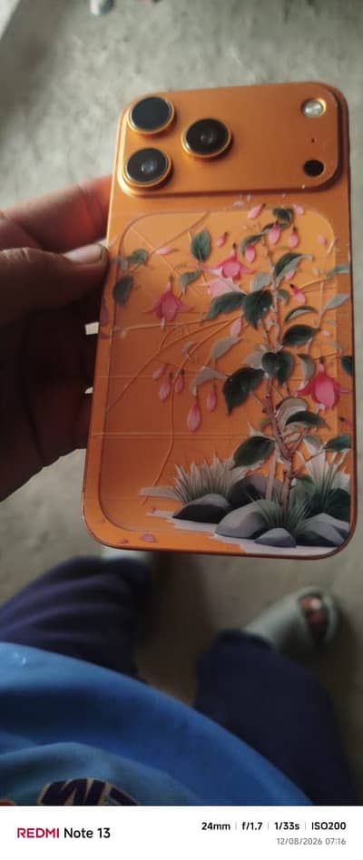Apple iPhone XR convert 17 pro