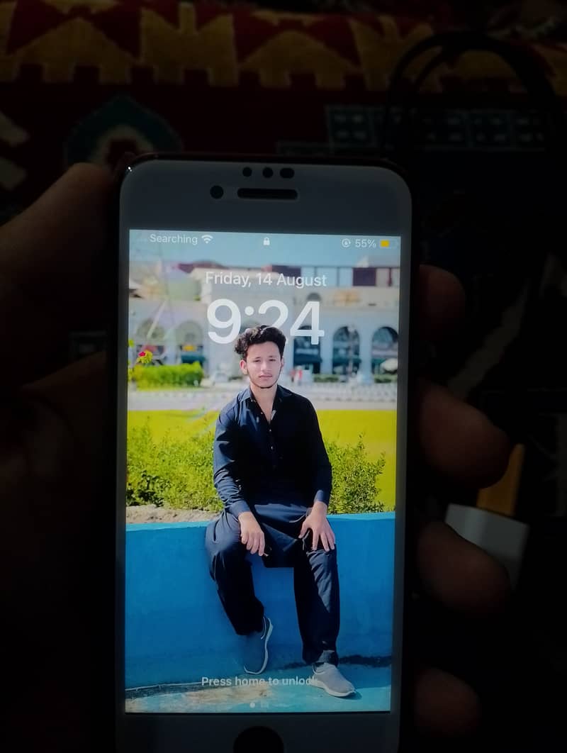 Apple iPhone SE 4