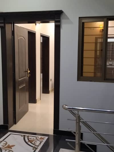 10 MARLA PERFECT LOCATION HOUSE AVAILABLE FOR SALE IN LDA AVENUE