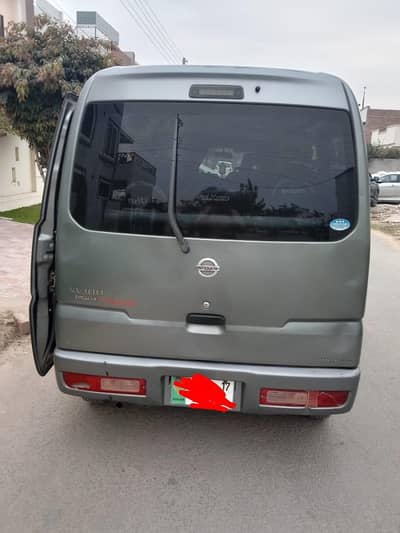 Nissan Clipper 2017