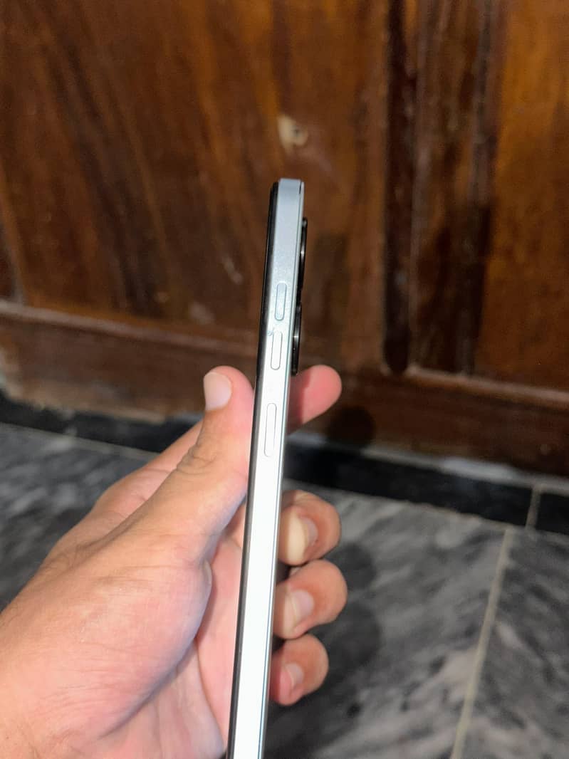 Tecno Spark 20C 3