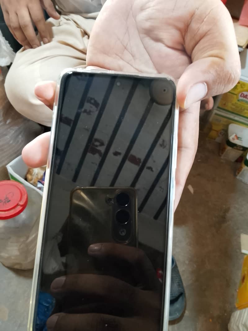 Realme 12 Plus 1