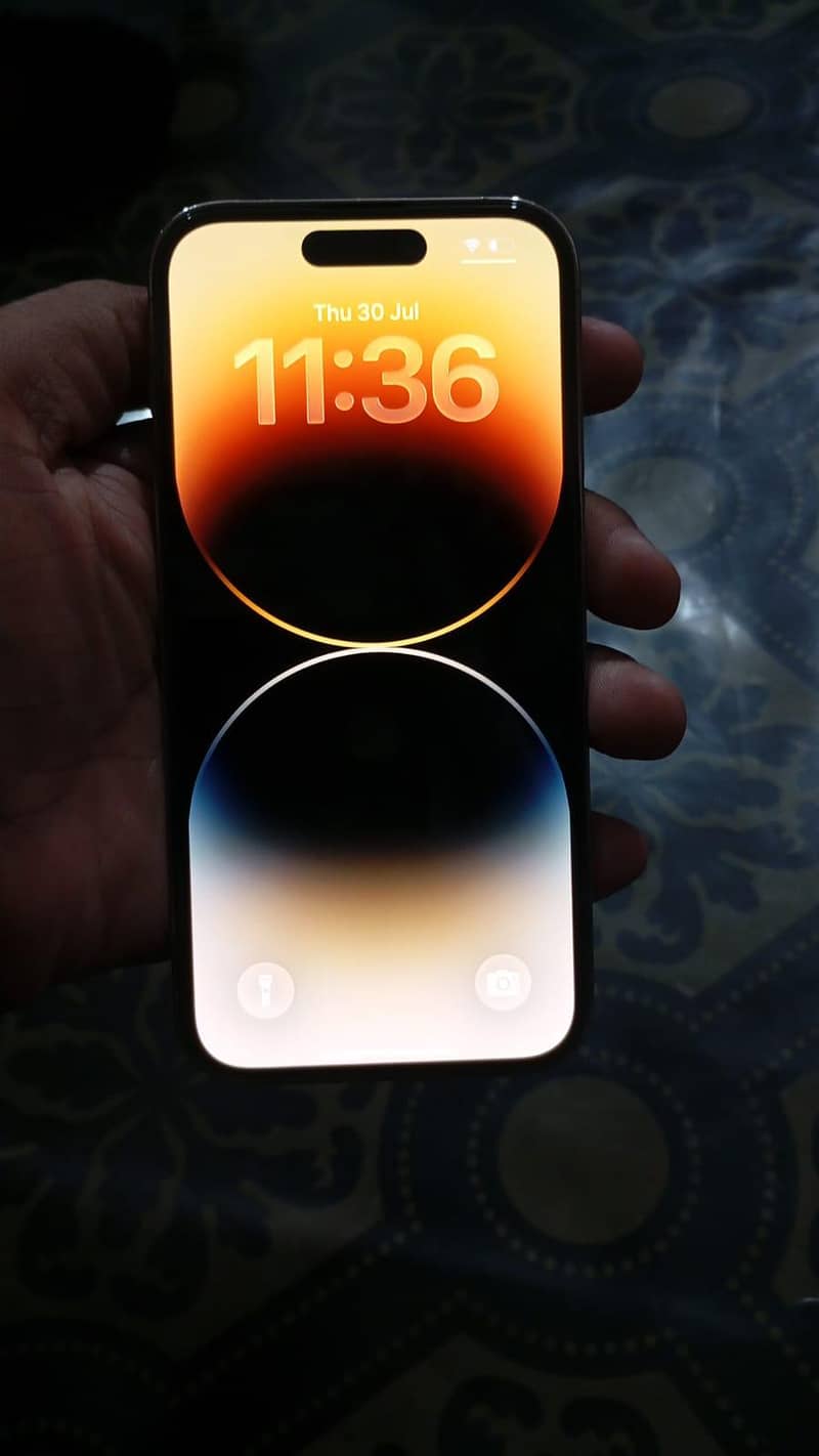 Apple iPhone 14 Pro 1