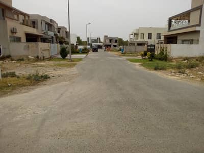 Good Investment At Beautiful Location 10 Marla Plot For Sale