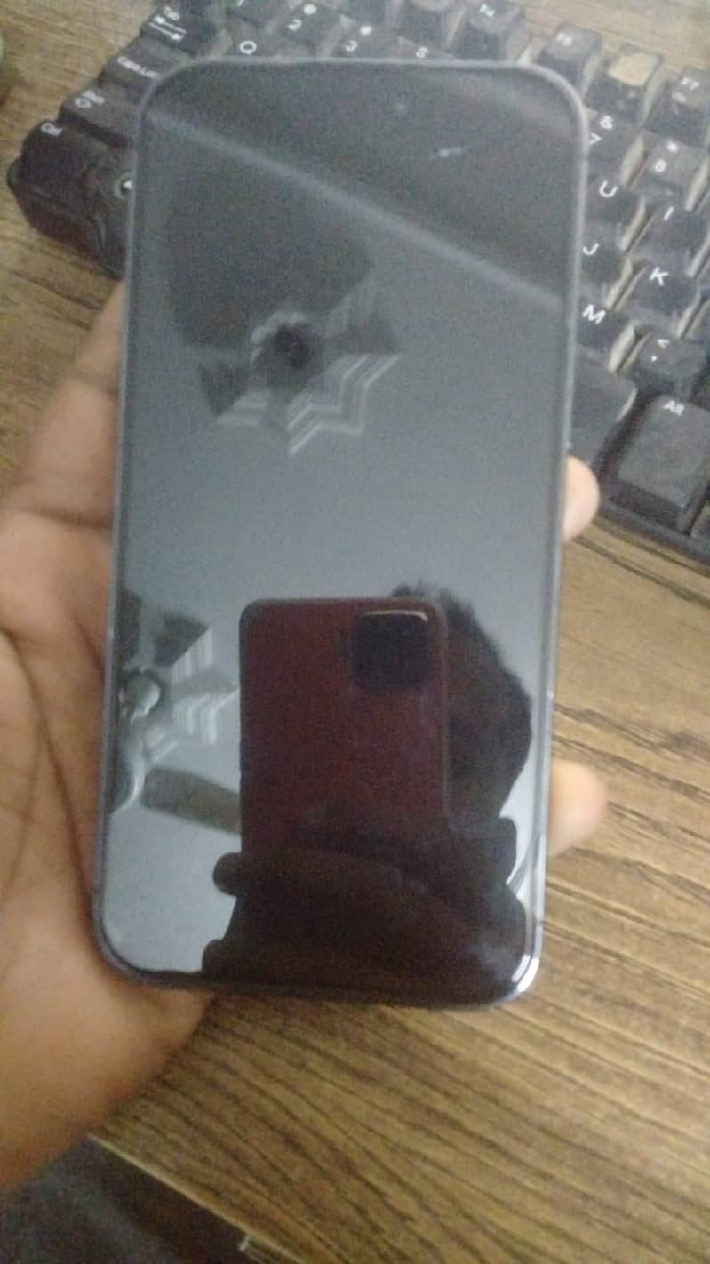 Apple iPhone 14 Pro Max 1