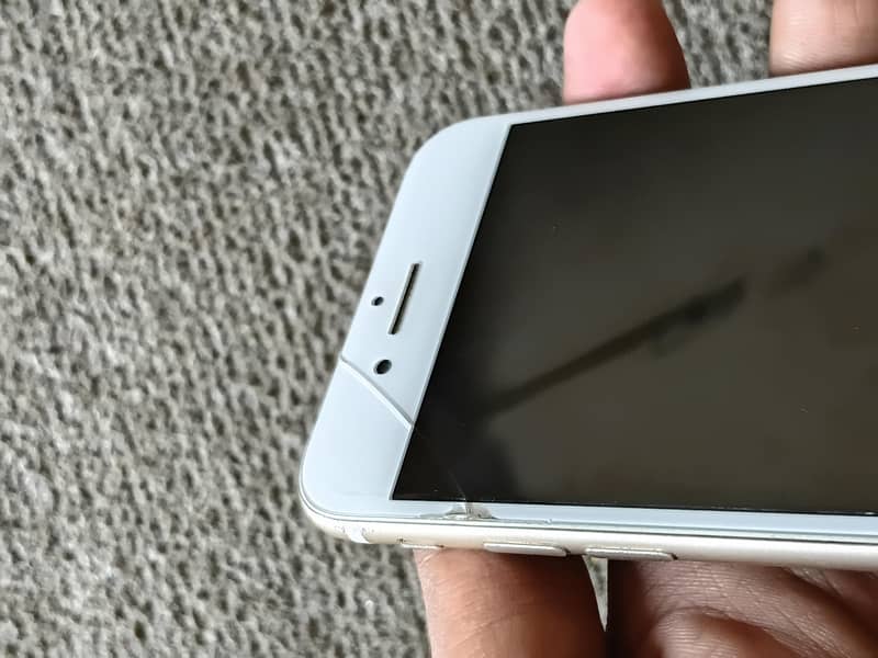 Apple iPhone 7 4
