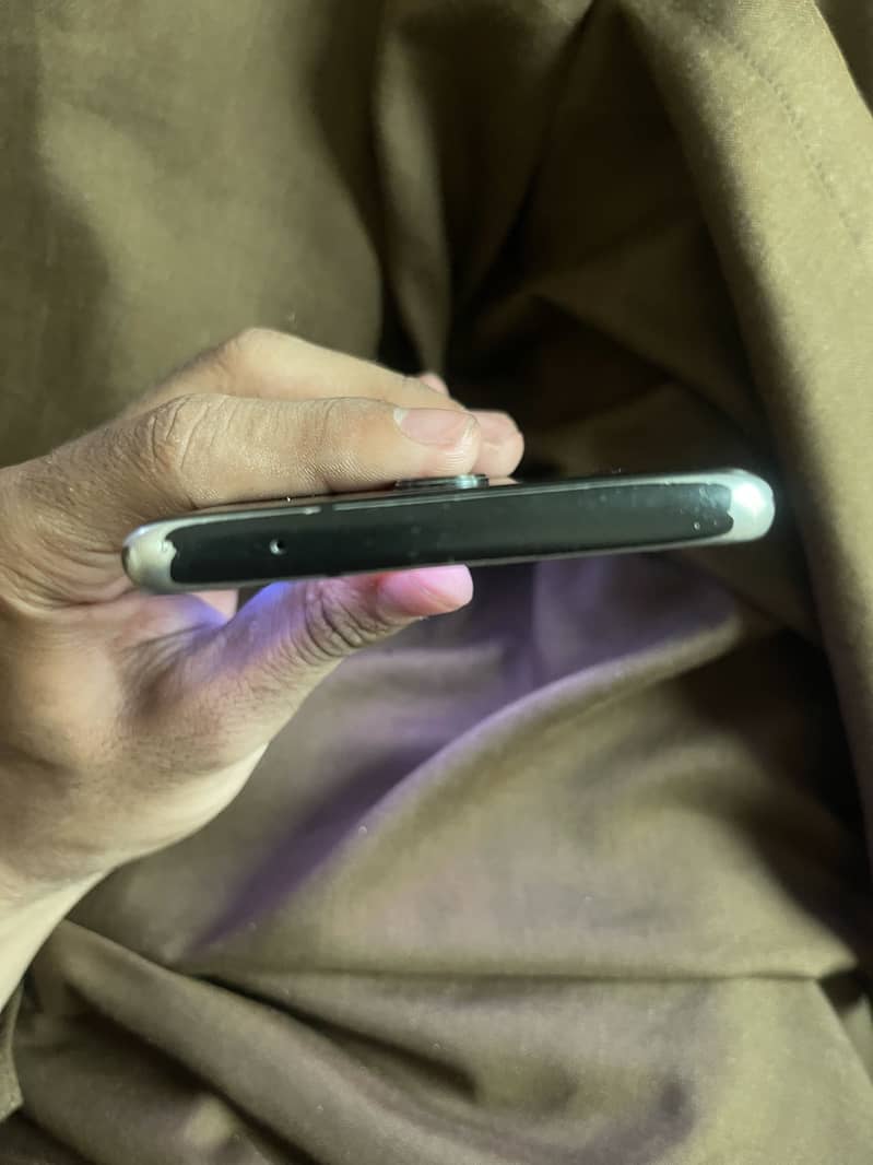 One Plus 8 6