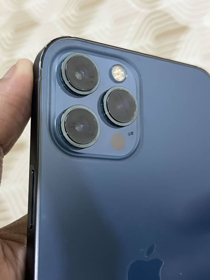 Apple iPhone 12 Pro Max 5