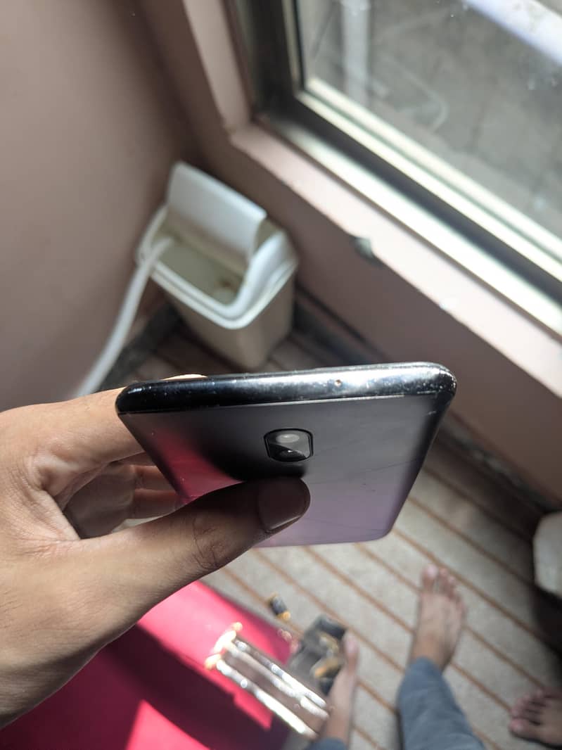 One Plus 6T 3