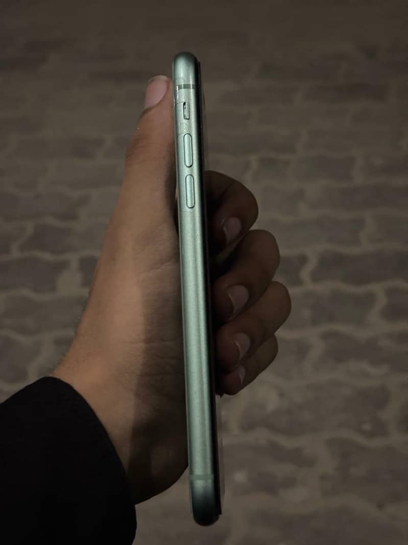 Apple iPhone 11 1