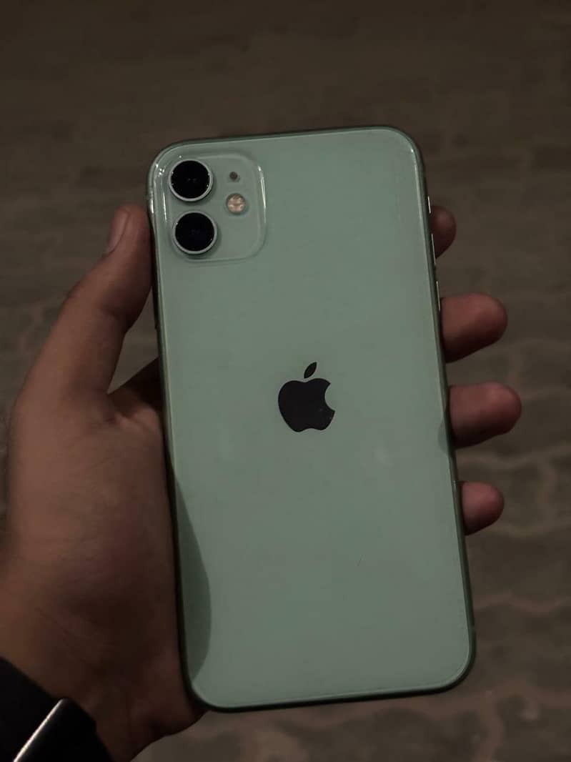 Apple iPhone 11 7
