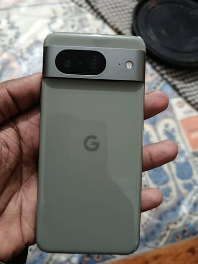 Google Pixel 8