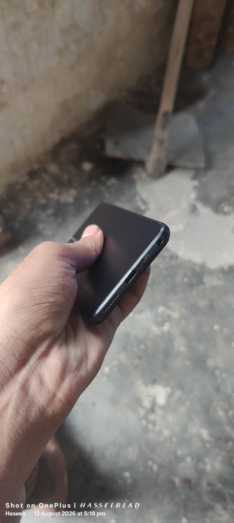 Vivo V21 6