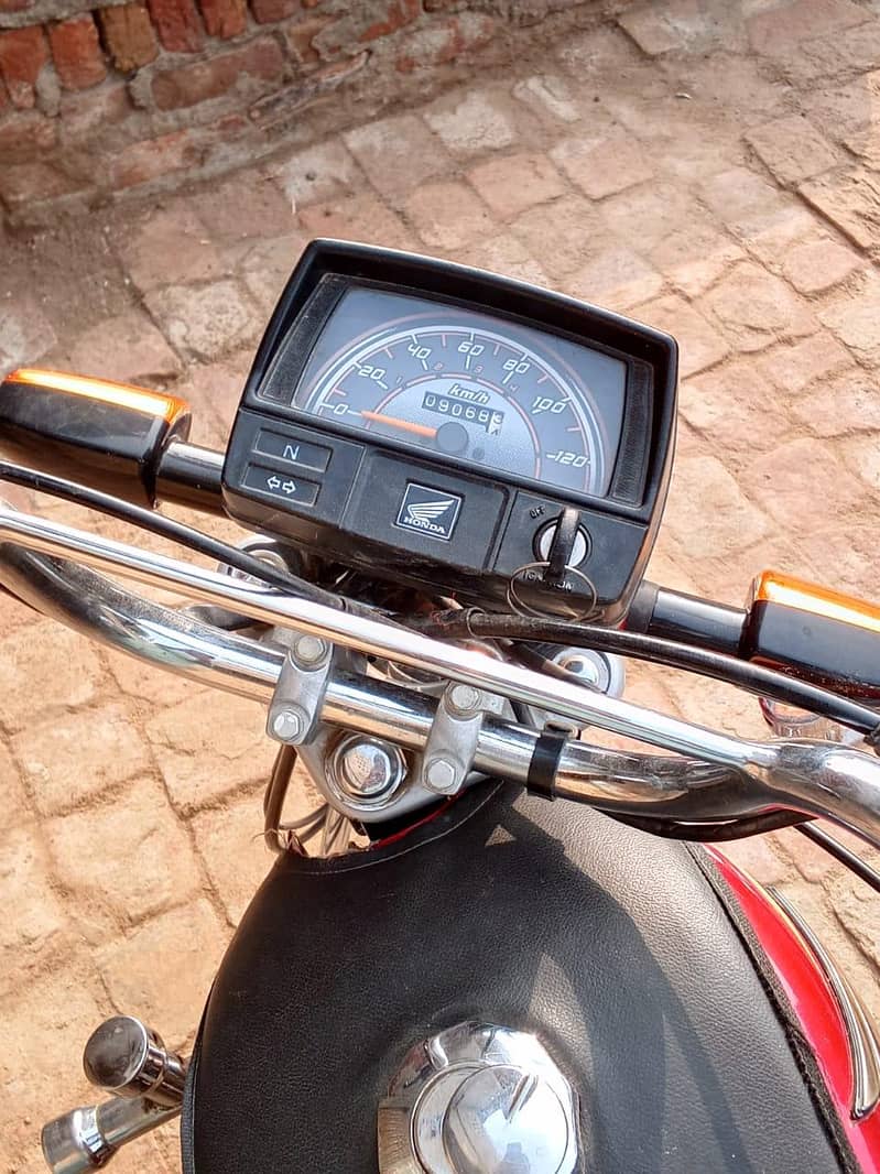 Honda cd 70 model 3