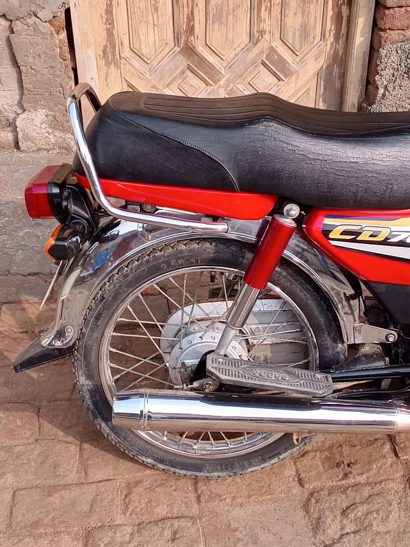 Honda cd 70 model 4