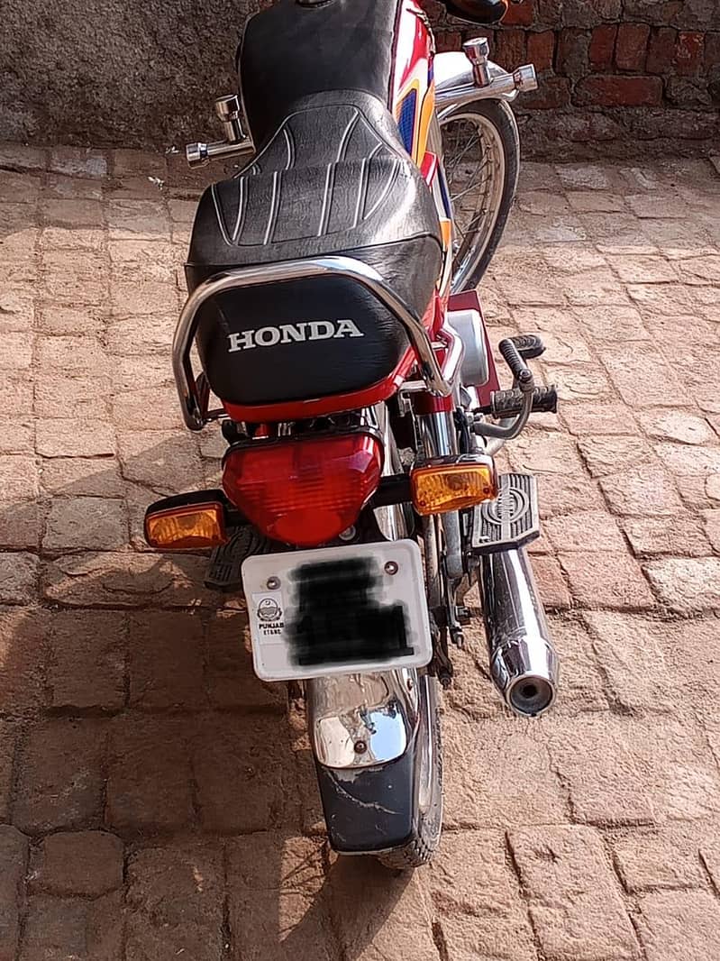 Honda cd 70 model 5