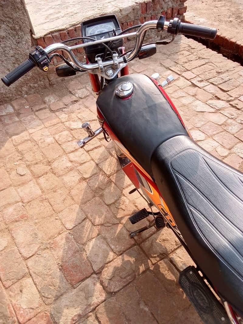 Honda cd 70 model 6