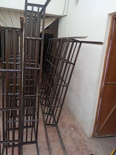 Shop Rack