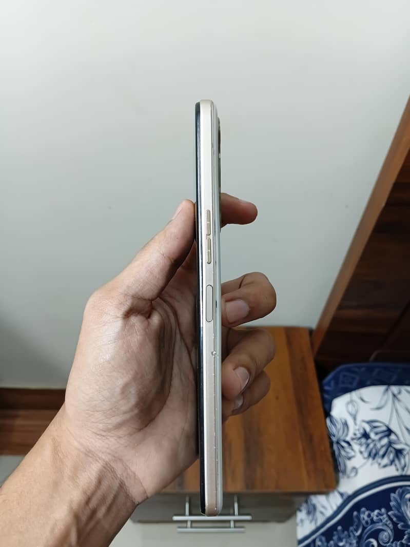 Tecno CAMON 18T 4