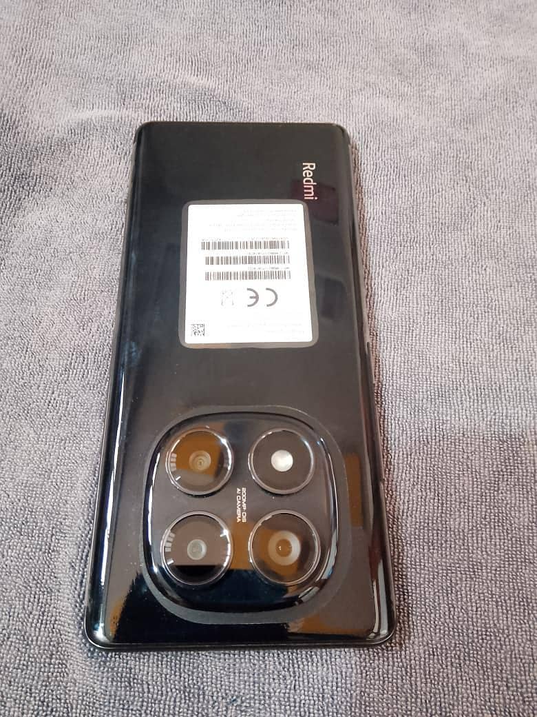 Xiaomi Redmi Note 14 Pro 1