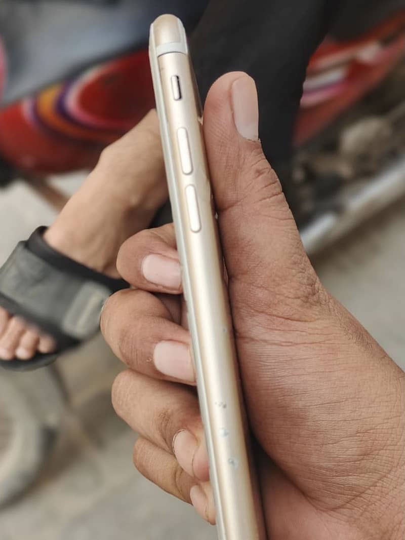 iPhone 7 Plus 4