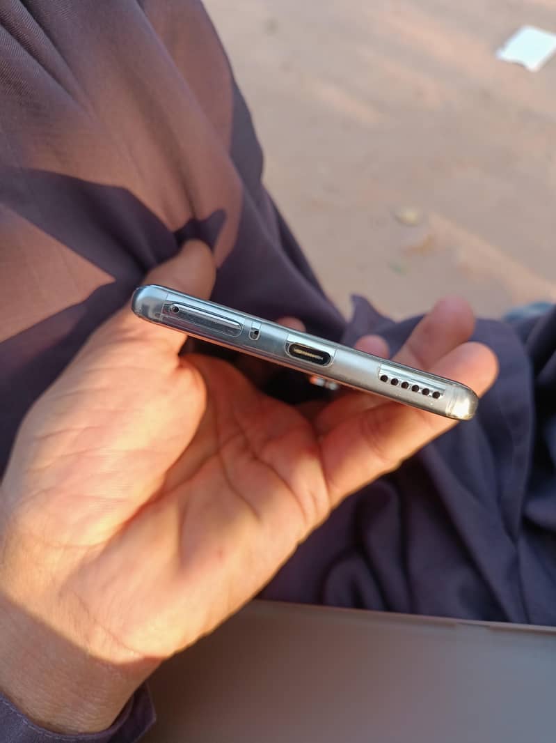 Tecno CAMON 40 Pro 3