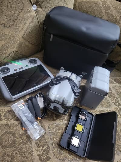 Dji mini 5 pro (Combo Plus 38mns) (New) (Zero cycles)