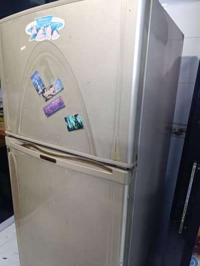 Dawlance refrigerator in good condition