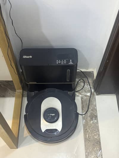 Shark home cleaning vaccum robot