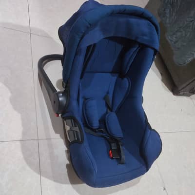 Bright Stars 2-in-1 Carry Cot & Baby Car Seat | Minor Used| Excellent.
