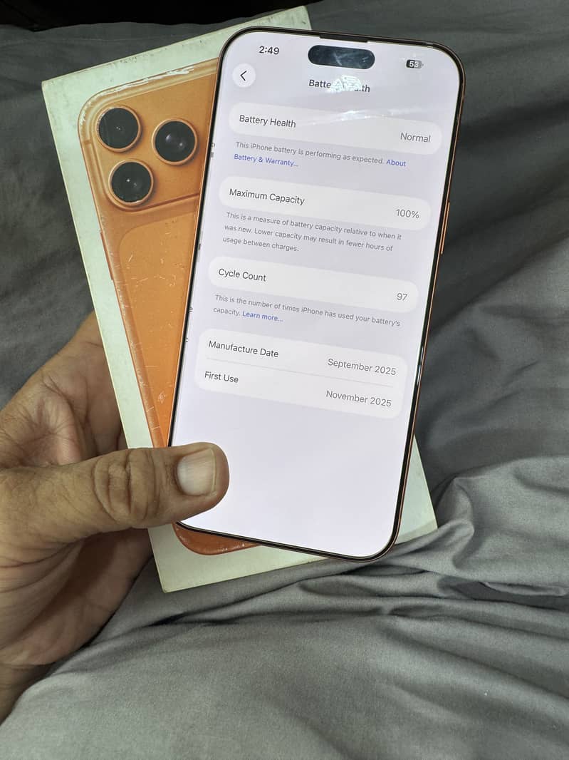 Apple iPhone 17 Pro Max 1