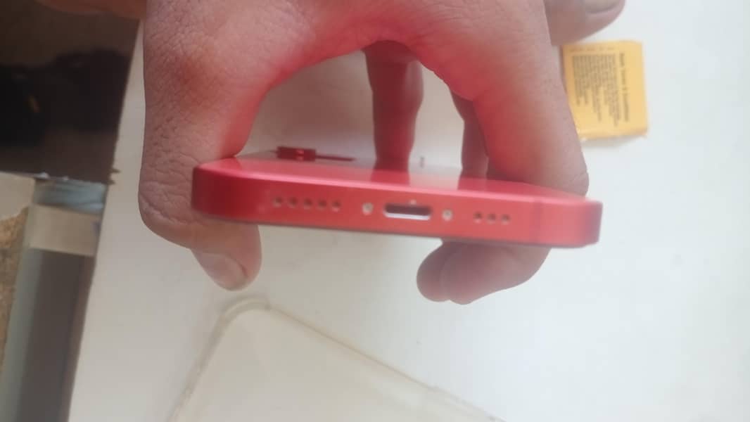 Apple iPhone 12 8