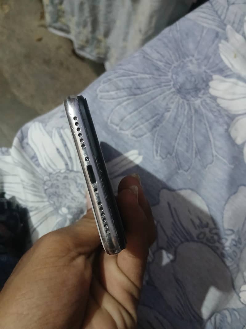 Apple iPhone X 2