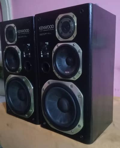Kenwood speaker