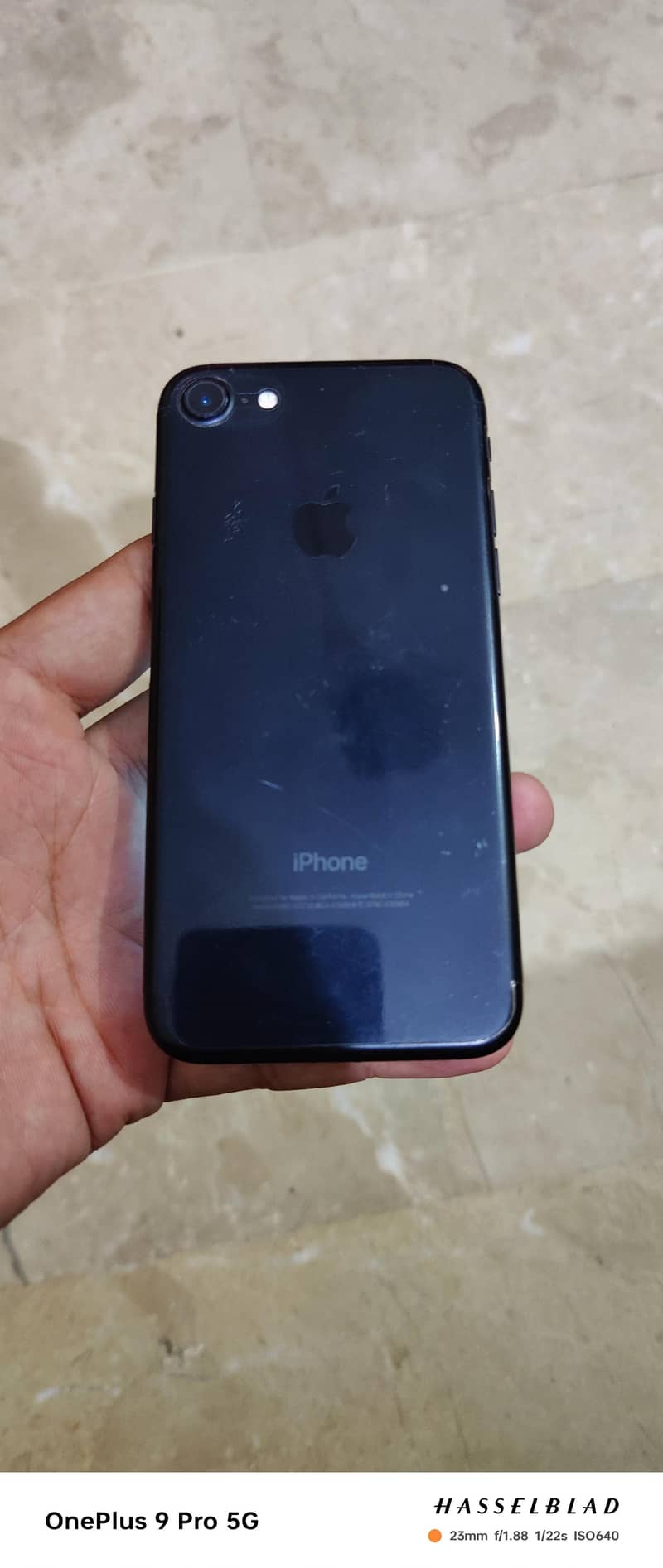 Apple iPhone 7 1