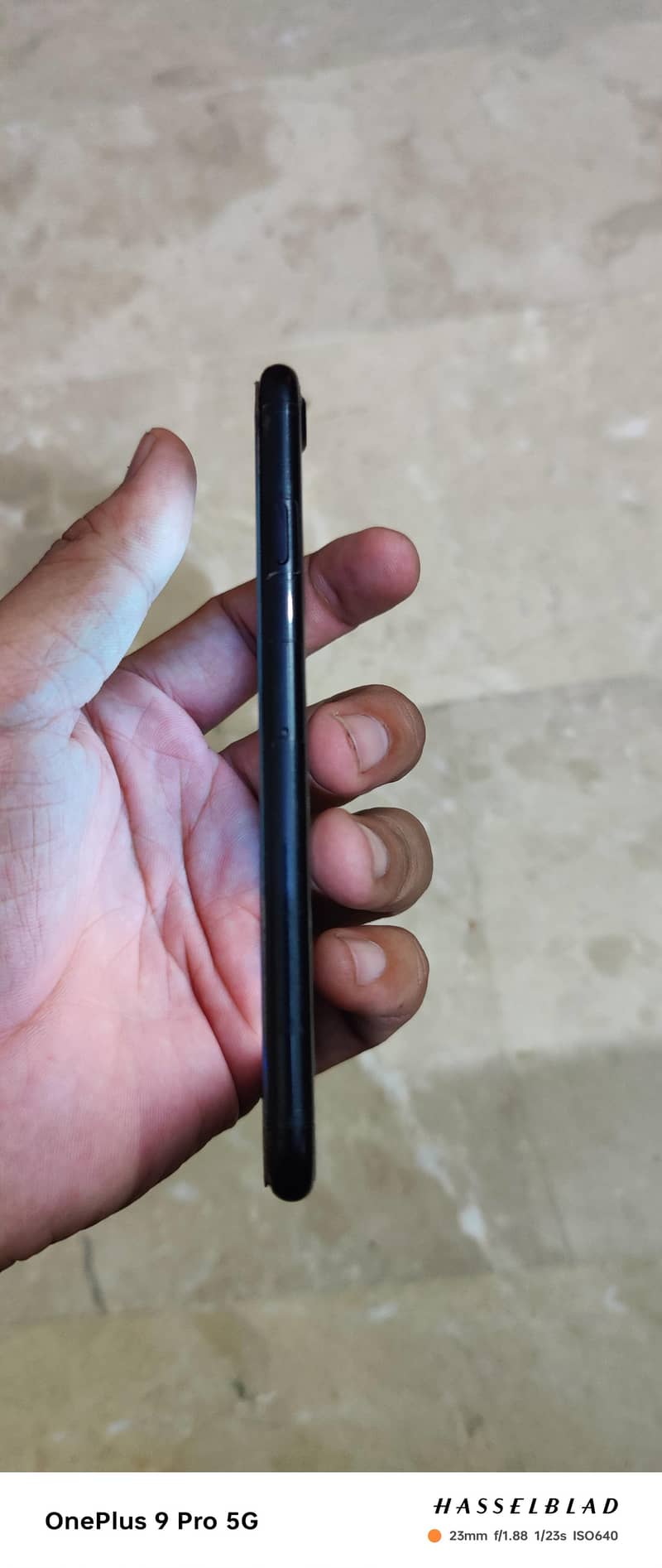 Apple iPhone 7 3