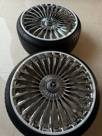 19 Inch Rim And Tyres