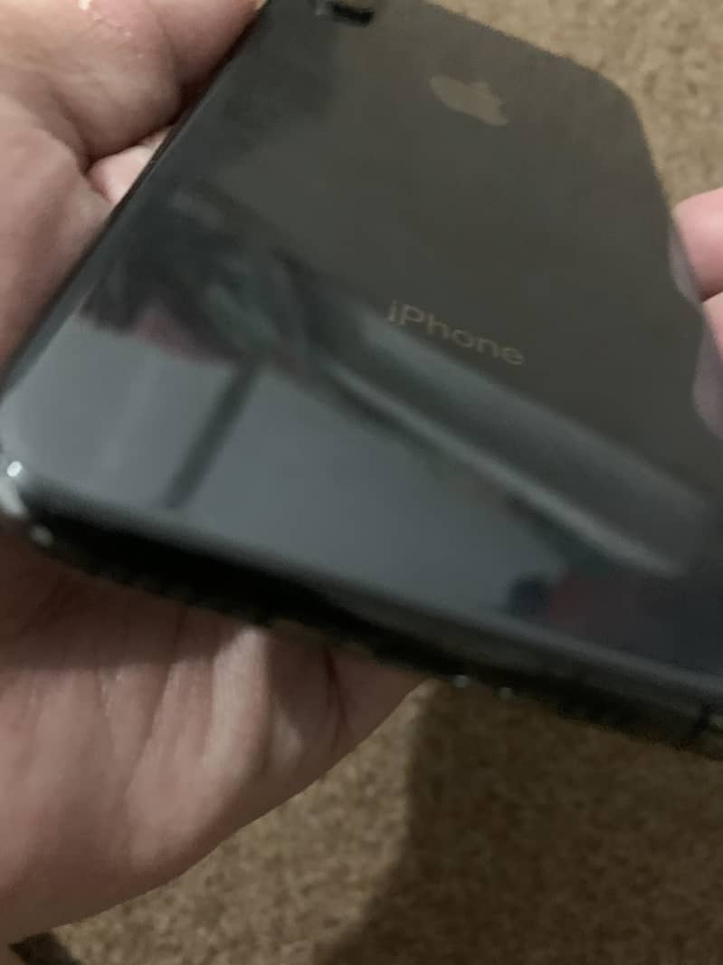 Apple iPhone XS 5