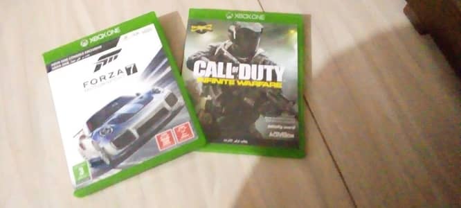 Bundle of 2 games Forza motorsport 7 & call of duty infinity warfare