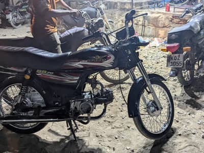 2015 se ly kr2026 koi bh bike  hasil kr sakhty hn