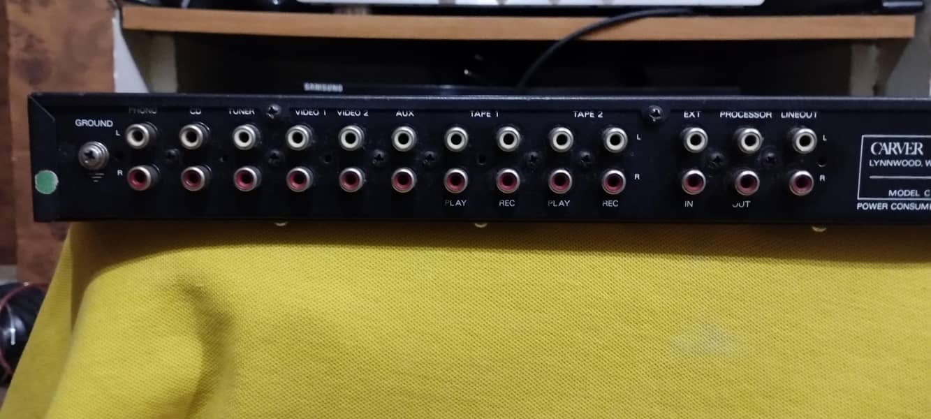 CARVER C3 PREAMPLIFIER 3