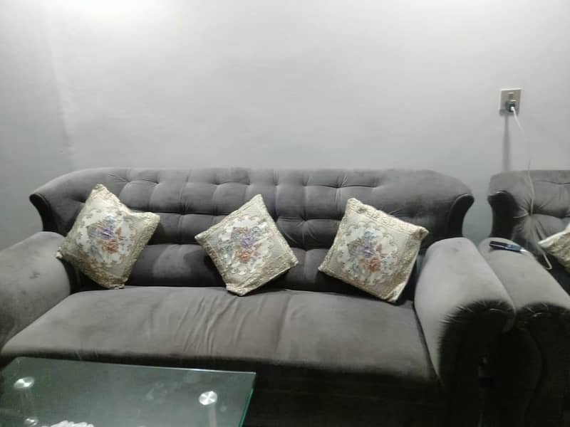 Grey colour sofa set 0