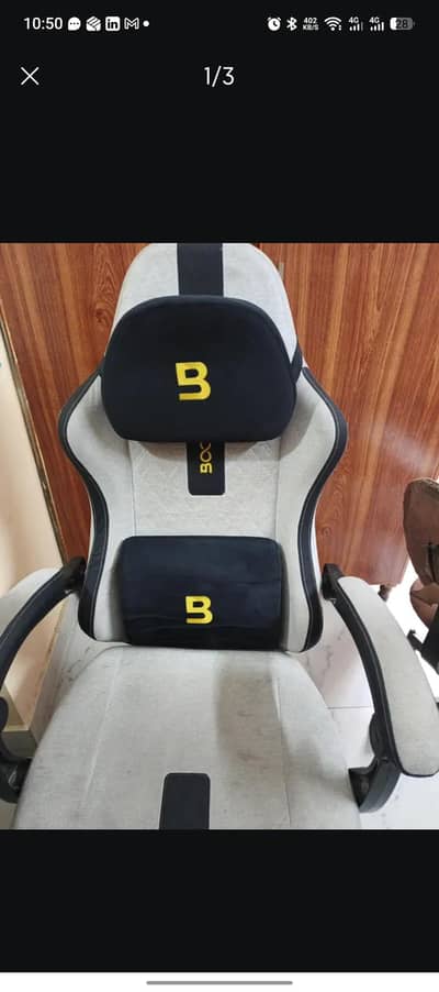 Boost surge pro gaming chair