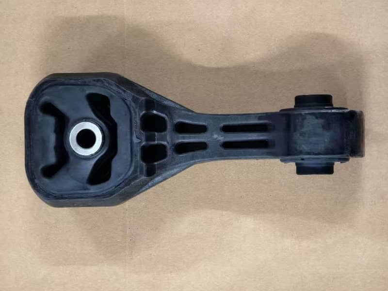 engine mounts 15