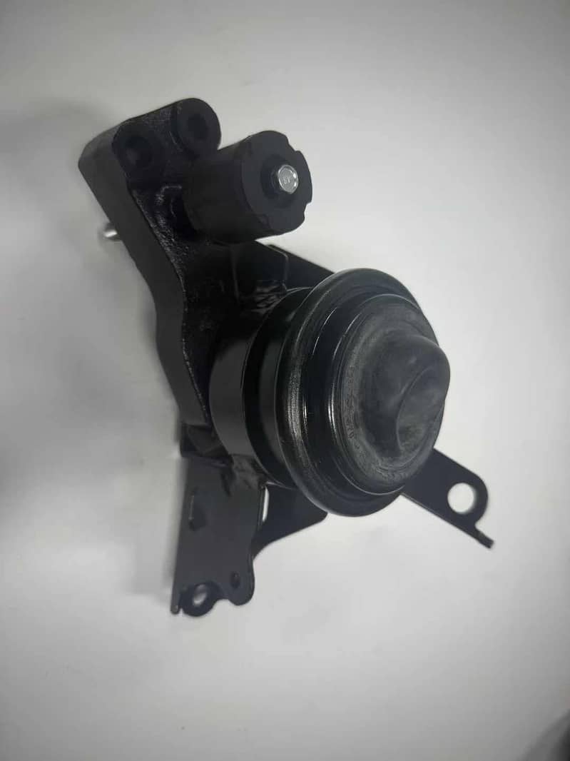 engine mounts 16